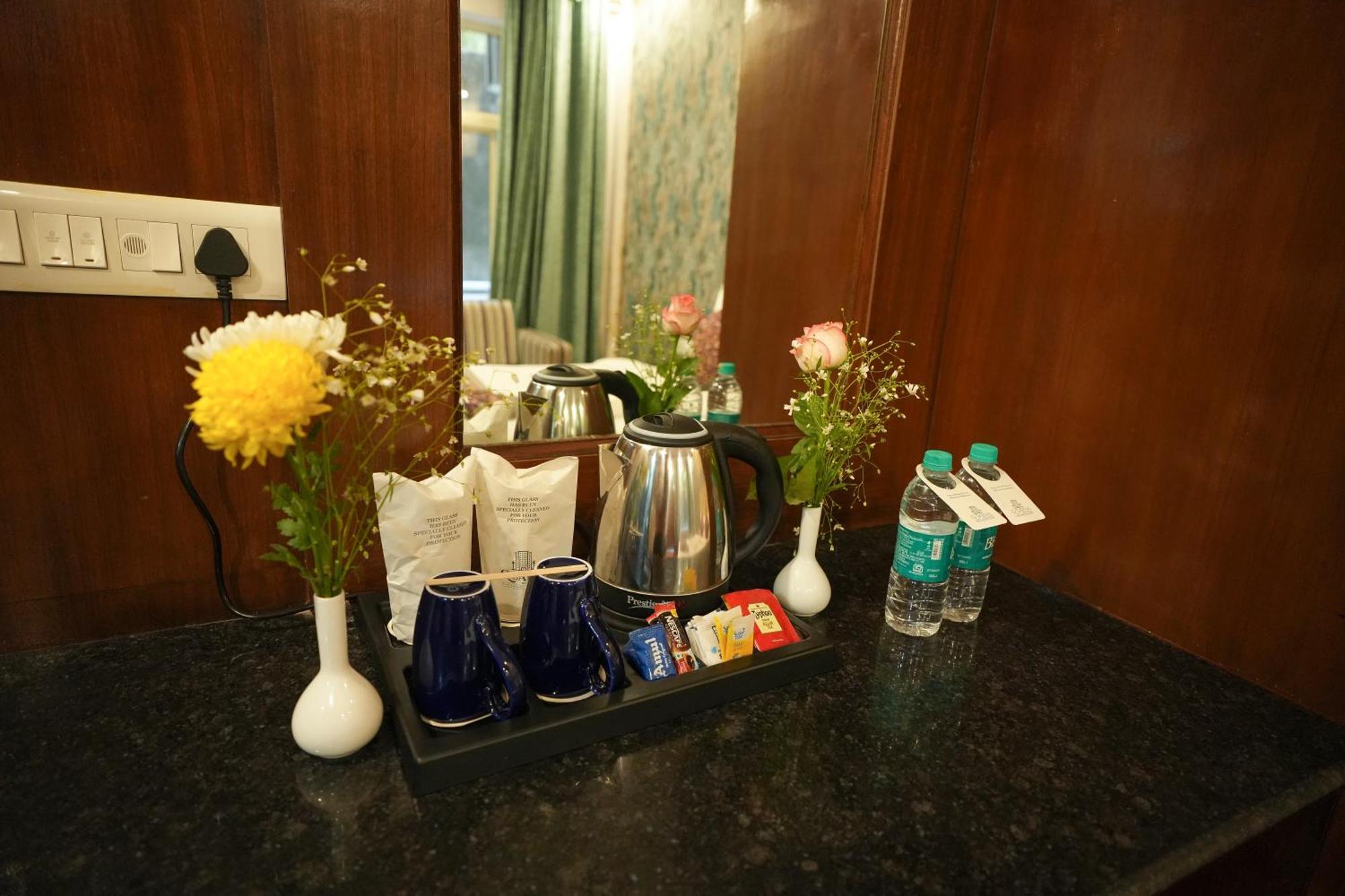 Hotel Q Saina S K Regency Rishīkesh Esterno foto